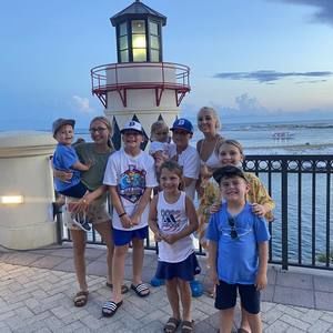 Meet your Posher, Celeste